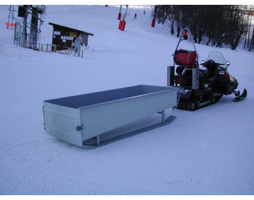 Traineau de transport tractable par motoneige ou quad